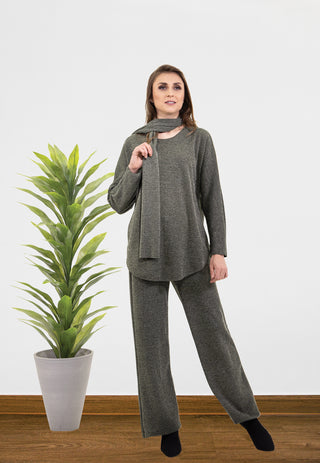 Women's Knit Top with Matching Scarf
