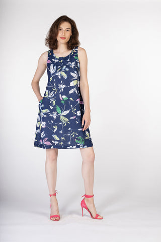 PRINTED DRESS WITH WOOD BUTTON